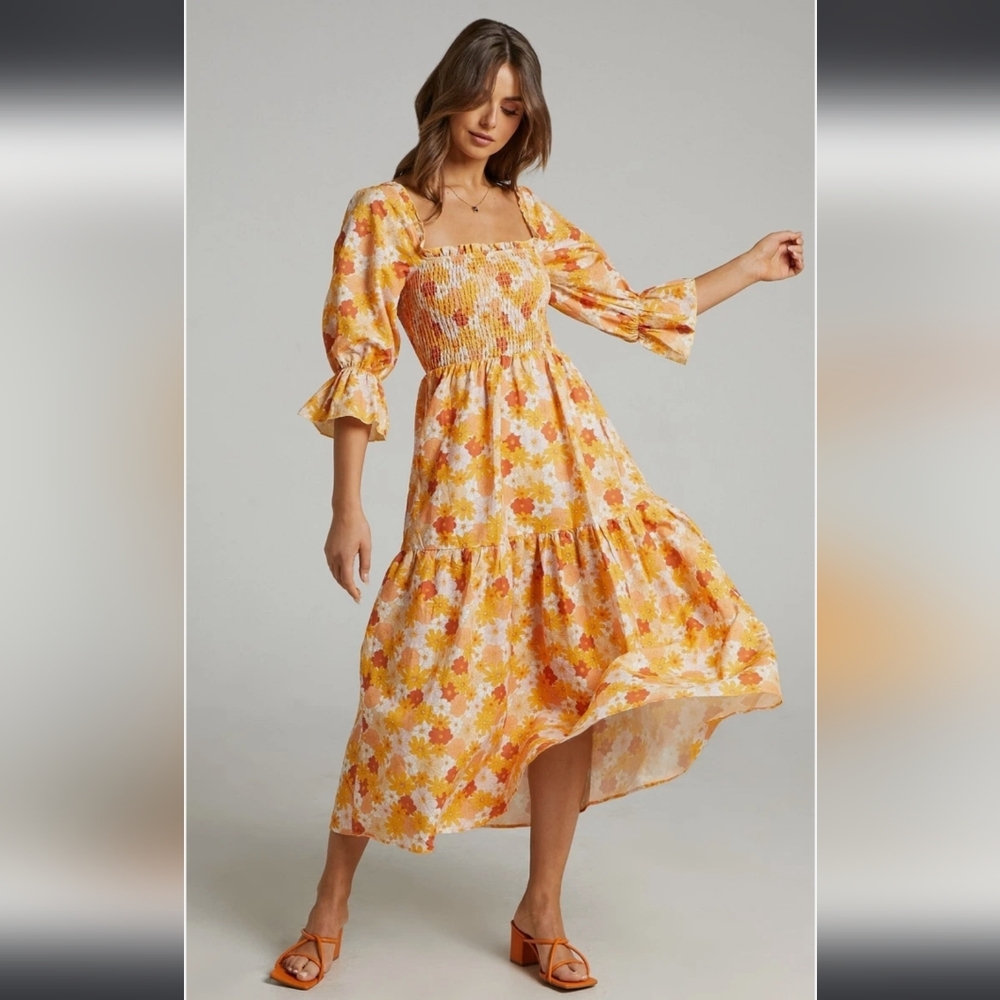 Charlie Holiday Amber Seventies Floral Print Smocked Puff Sleeve Midi Dress - Picture 3 of 11